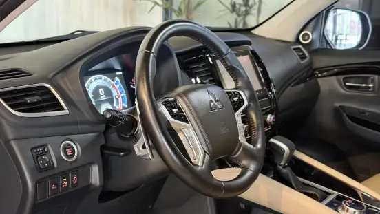 MITSUBISHI-PAJERO SPORT-2023