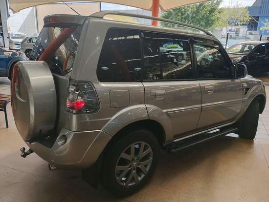 MITSUBISHI-PAJERO TR4-2.0 4X2 16V 140CV FLEX 4P AUTOMÁTICO MITSUBISHI-PAJERO TR4-2012