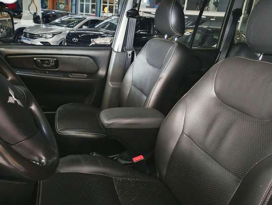 MITSUBISHI-PAJERO TR4-2.0 4X2 16V 140CV FLEX 4P AUTOMÁTICO MITSUBISHI-PAJERO TR4-2012