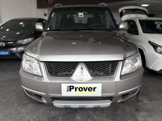 MITSUBISHI-PAJERO TR4-2.0 4X2 16V 140CV FLEX 4P AUTOMÁTICO MITSUBISHI-PAJERO TR4-2012