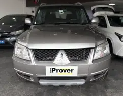 MITSUBISHI PAJERO TR4 2.0 4X2 16V 140CV FLEX 4P AUTOMÁTICO MITSUBISHI PAJERO TR4 2.0 4X2 16V 140CV FLEX 4P AUTOMÁTICO