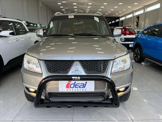 MITSUBISHI-PAJERO TR4-2014