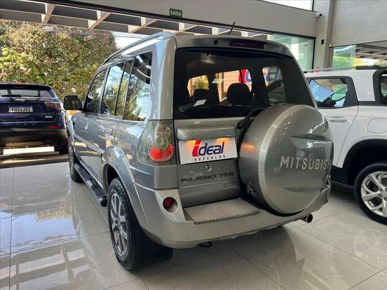 MITSUBISHI-PAJERO TR4-2014