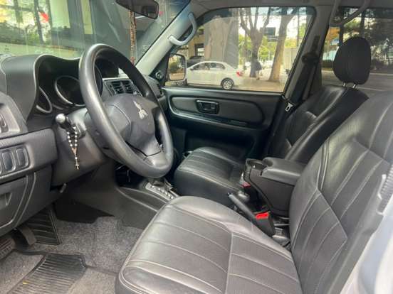 MITSUBISHI-PAJERO TR4-2.0 4X4 16V 140CV FLEX 4P AUTOMÁTICO MITSUBISHI-PAJERO TR4-2012