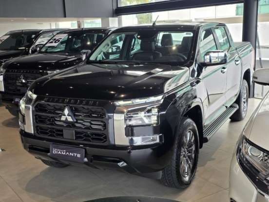MITSUBISHI-TRITON-2.4 BITURBO DIESEL CD HPE 4X4 AUTOMÁTICO MITSUBISHI-TRITON-2026