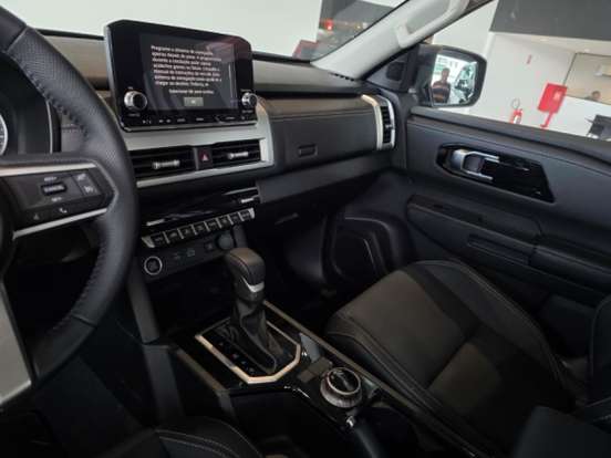 MITSUBISHI-TRITON-2.4 BITURBO DIESEL CD HPE 4X4 AUTOMÁTICO MITSUBISHI-TRITON-2026