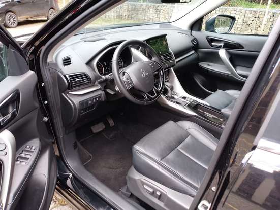 MITSUBISHI-ECLIPSE CROSS-2024