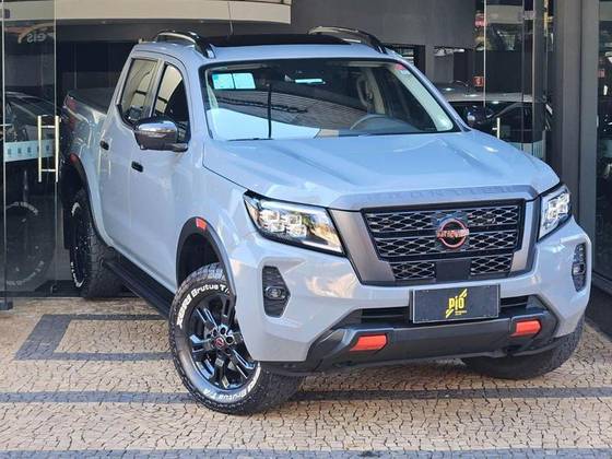 NISSAN FRONTIER 2.3 16V TURBO DIESEL PRO4X CD 4X4 AUTOMÁTICO