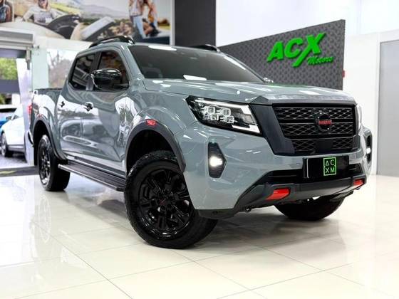 NISSAN FRONTIER 2.3 16V TURBO DIESEL PRO4X CD 4X4 AUTOMÁTICO