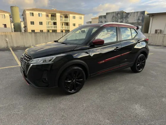 NISSAN KICKS 1.6 16V FLEXSTART XPLAY XTRONIC NISSAN KICKS 1.6 16V FLEXSTART XPLAY XTRONIC