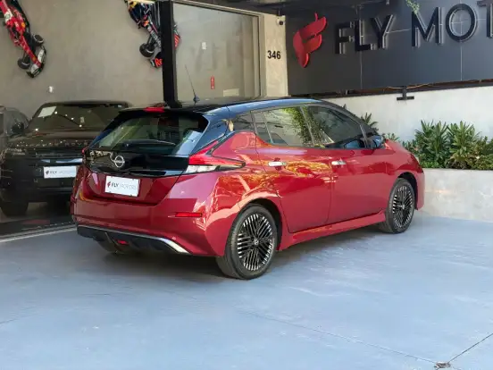 NISSAN-LEAF-2022