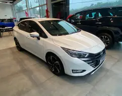 NISSAN VERSA 1.6 16V FLEX EXCLUSIVE XTRONIC NISSAN VERSA 1.6 16V FLEX EXCLUSIVE XTRONIC