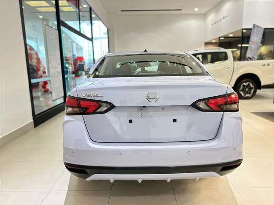 NISSAN-VERSA-2026