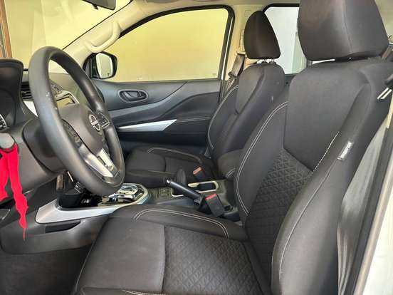 NISSAN-FRONTIER-2024