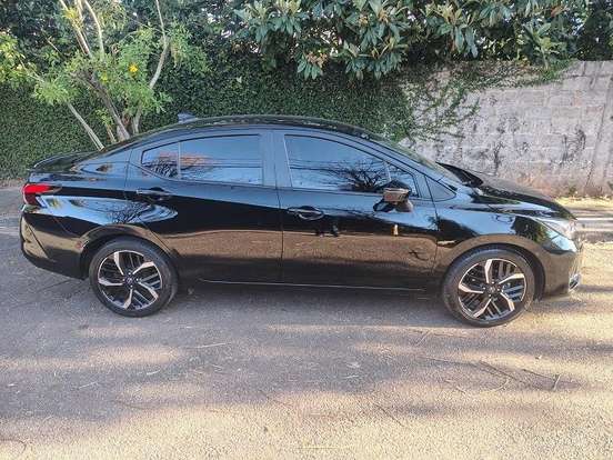 NISSAN-VERSA-2024