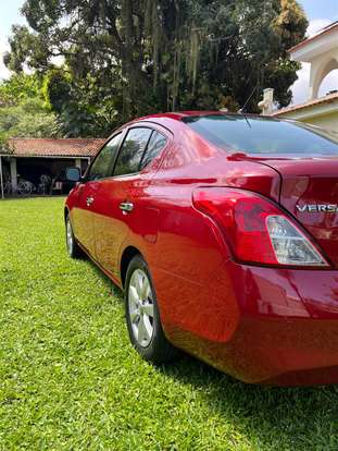 NISSAN-VERSA-1.6 16V FLEX SL 4P MANUAL NISSAN-VERSA-2012