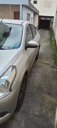 NISSAN-VERSA-2017