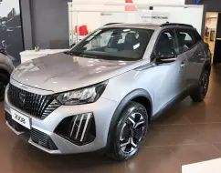 PEUGEOT 2008 1.0 TURBO 200 FLEX ACTIVE CVT PEUGEOT 2008 1.0 TURBO 200 FLEX ACTIVE CVT