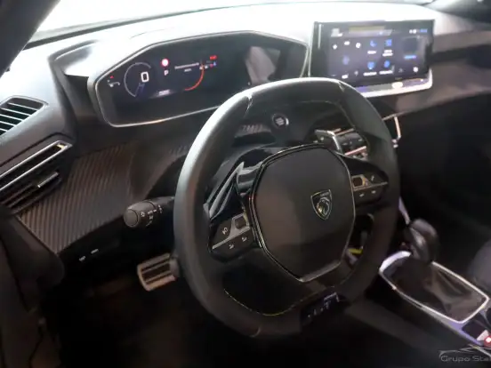 PEUGEOT-2008-1.0 TURBO 200 HYBRID GT CVT PEUGEOT-2008-2026