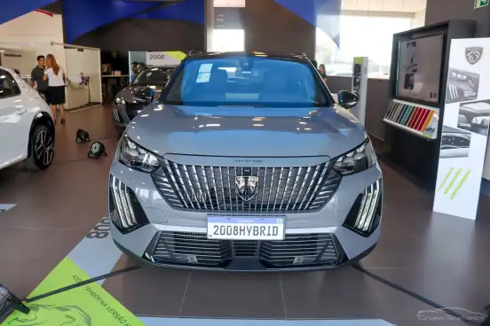 PEUGEOT-2008-2026
