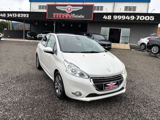PEUGEOT-208-1.6 GRIFFE 16V FLEX 4P AUTOMÁTICO PEUGEOT-208-2014