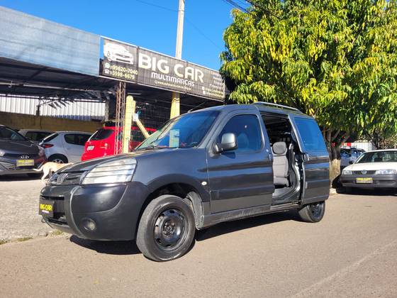 PEUGEOT PARTNER 1.6 ESCAPADE 16V FLEX 4P MANUAL