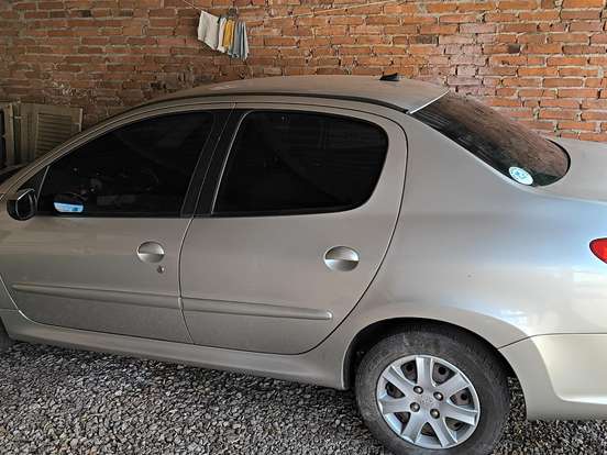 PEUGEOT-207-1.4 XR PASSION 8V FLEX 4P MANUAL PEUGEOT-207-2012