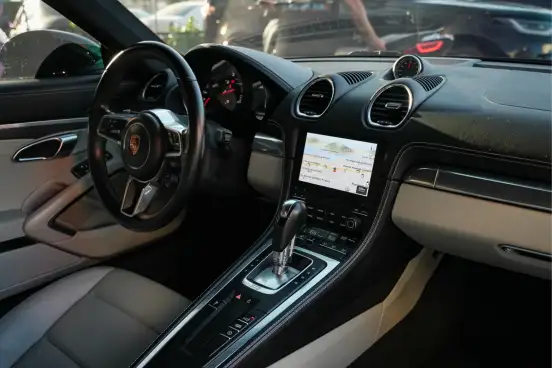 PORSCHE-718-2021