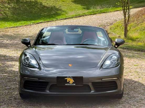 PORSCHE-718-2023