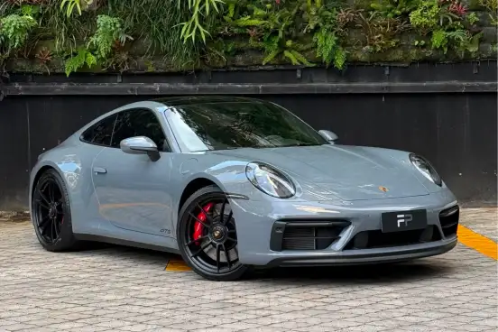PORSCHE-911-2023
