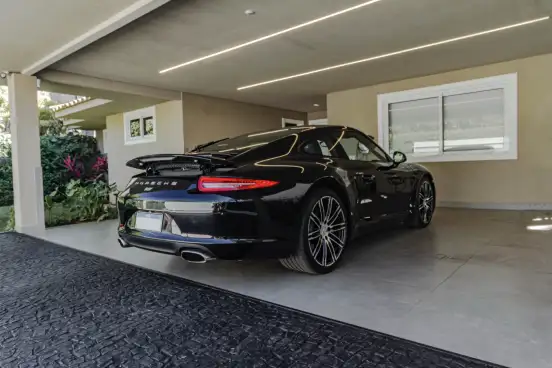 PORSCHE-911-2015