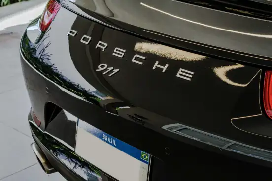 PORSCHE-911-2015
