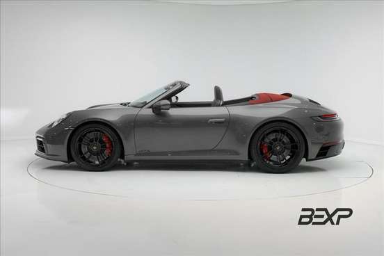 PORSCHE-911-2022