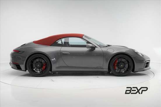 PORSCHE-911-2022