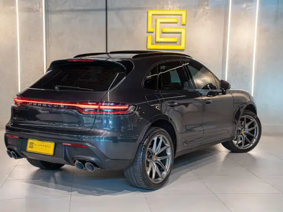 PORSCHE-MACAN-2022