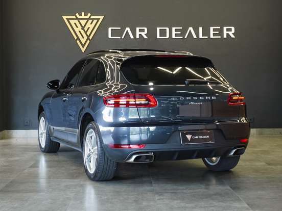 PORSCHE-MACAN-2.0 16V GASOLINA 4P AUTOMÁTICO PORSCHE-MACAN-2017