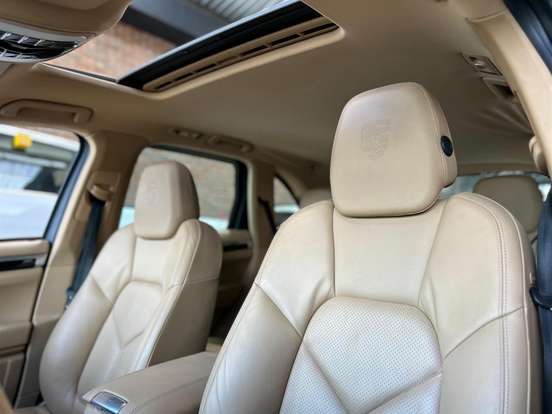 PORSCHE-CAYENNE-3.6 4X4 V6 24V GASOLINA 4P TIPTRONIC PORSCHE-CAYENNE-2015