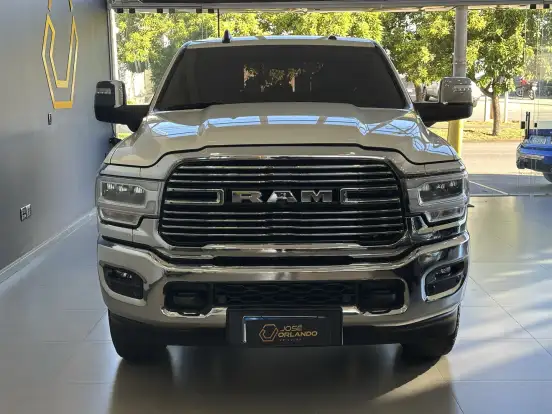 RAM-2500-6.7 I6 TURBO DIESEL LARAMIE CD 4X4 AUTOMÁTICO RAM-2500-2023