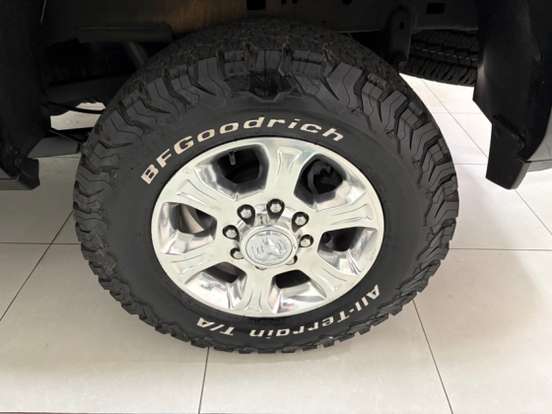RAM-2500-6.7 I6 TURBO DIESEL LARAMIE CD 4X4 AUTOMÁTICO RAM-2500-2020