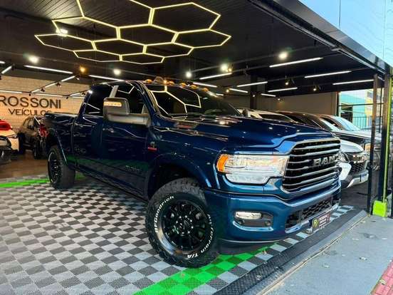 RAM-3500-6.7 I6 TURBO DIESEL LIMITED LONGHORN CD 4X4 AUTOMÁTICO RAM-3500-2023