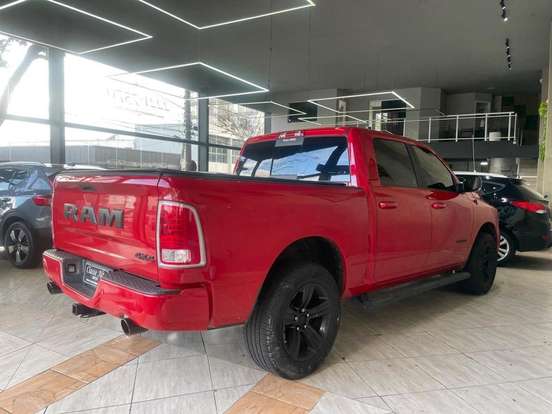 RAM-CLASSIC-5.7 V8 GASOLINA LARAMIE CD 4X4 AUTOMÁTICO RAM-CLASSIC-2023