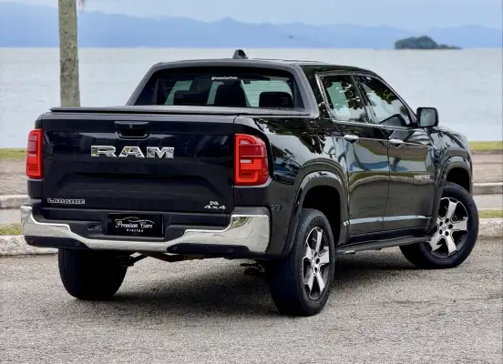 RAM-RAMPAGE-2.0 TURBO DIESEL LARAMIE 4X4 AUTOMÁTICO RAM-RAMPAGE-2023