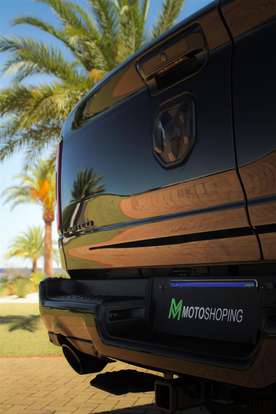 RAM-1500-5.7 V8 GASOLINA LIMITED NIGHT EDITION CD 4X4 AUTOMÁTICO RAM-1500-2023