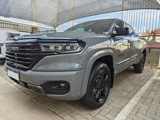 RAM RAMPAGE 2.0 HURRICANE 4 TURBO FLEX LARAMIE 4X4 AUTOMÁTICO