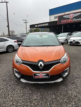 RENAULT-CAPTUR-2017