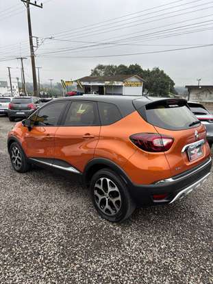 RENAULT-CAPTUR-1.6 16V SCE FLEX INTENSE X-TRONIC RENAULT-CAPTUR-2017
