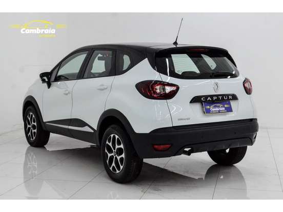 RENAULT-CAPTUR-2020