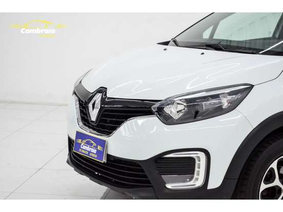 RENAULT-CAPTUR-2020