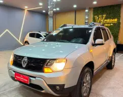 RENAULT DUSTER 1.6 16V SCE FLEX DYNAMIQUE X-TRONIC RENAULT DUSTER 1.6 16V SCE FLEX DYNAMIQUE X-TRONIC