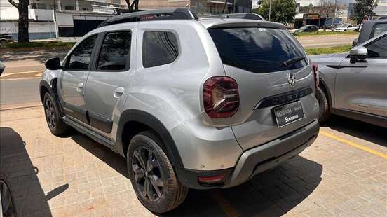 RENAULT-DUSTER-2024